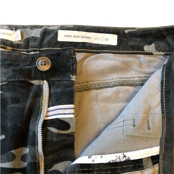 ANTHROPOLOGIE Pilcro And The Letterpress Camo Corduroy Pants EUC - Picture 6 of 16